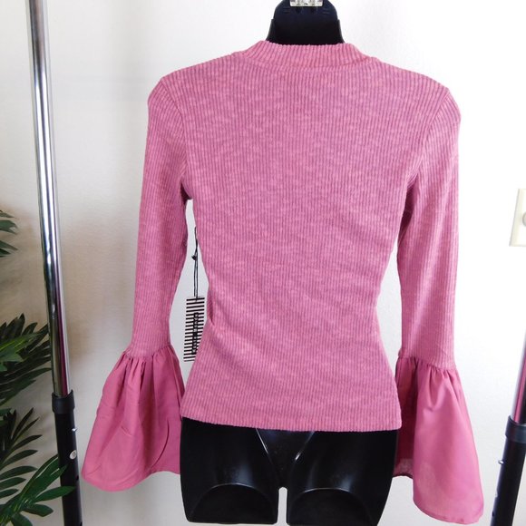 Haute Monde Bell Sleeve Blouse - Picture 6 of 8